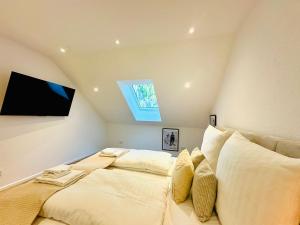 TV a/nebo společenská místnost v ubytování Bonnystay Lörrach l Balcony l Center l Design