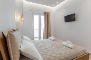 Gallery image of Golden Bay in Agios Prokopios