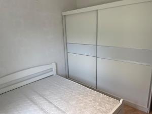 Imagine din galeria proprietății Family house în Bar