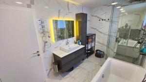 Ένα μπάνιο στο Wellness oasis near Vienna +22 φωτογραφίες