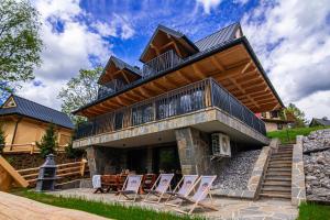 Bygningen som feriehuset ligger i + 103 billeder