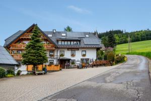 Φωτογραφία από το άλμπουμ του Gasthaus Heiligenbrunnen σε Titisee-Neustadt
