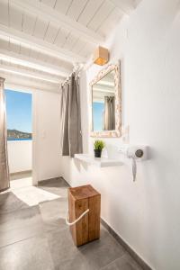 Imagen de la galería de Orpheas Rooms, en Mykonos ciudad