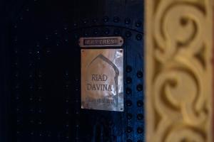 Certifikát, hodnocení, plakát nebo jiný dokument vystavený v ubytování Riad Davina