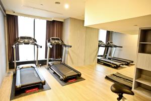 Palestra o centro fitness di FX Hotel Tainan