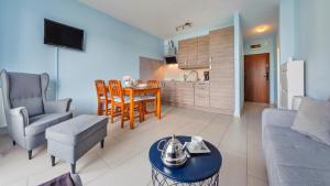 Posezení v ubytování Apartamenty Sun & Snow Lisi Jar - sezonowy basen, blisko plaży, sauna