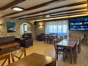 Posezení v ubytování Hotel-Restaurante La Quadra