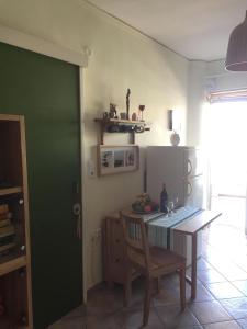 Kuchyň nebo kuchyňský kout v ubytování Erieta sea view apartment50m from the beach