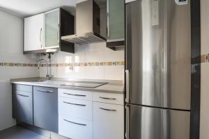 Una cocina o zona de cocina en Apartment Atalaya in the center
