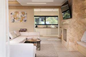 Gallery image of Villa Mare Halkidiki in Vourvourou +77 photos