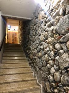 Gallery image of Le Petit Cathare, Nid rénové au cœur de Quillan in Quillan +11 photos