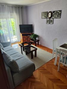 Зона вітальні в Apartment Nibim