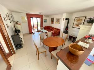 Imagen de la galería de Vacation Villa Brac, en Splitska