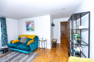 Posezení v ubytování First Class Flat