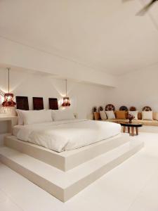 Billede fra billedgalleriet på Beautiful La Shanti 1 bed villa i Kerobokan + 3 billeder