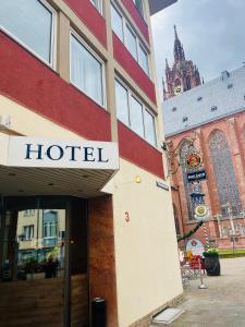 O edifício em que o hotel se localiza