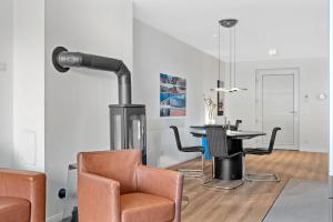 Ein Sitzbereich in der Unterkunft DünenResort Binz DünenResort Binz 135