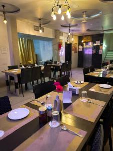 The कस्तूरी餐厅或其他用餐的地方