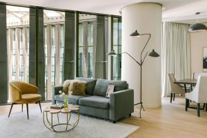 Posezení v ubytování Sonder by Marriott Bonvoy JBR The Walk Apartments
