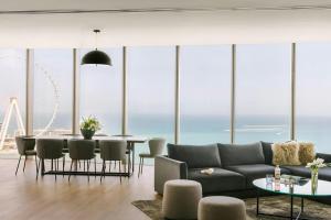 Posezení v ubytování Sonder by Marriott Bonvoy JBR The Walk Apartments