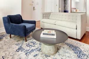 Zona d'estar a The Arco Hotel Midtown Village, Sonder