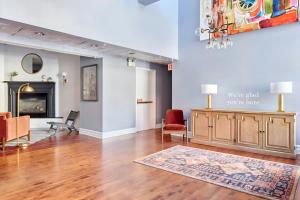 Zona d'estar a The Arco Hotel Midtown Village, Sonder