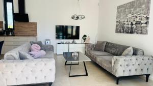 Posezení v ubytování Murter - Jezera Luxury Apartments