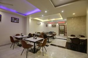 Posezení v ubytování Hotel Armani By SMART GROUP