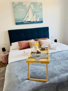 Postel nebo postele na pokoji v ubytování Murter - Jezera Luxury Apartments