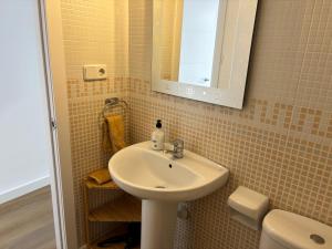 Imagen de la galería de Apartamento Rabdells Olivanova 150m de la playa, en Oliva