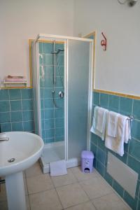 Koupelna v ubytování B&B S'Incontru + 33 fotografií