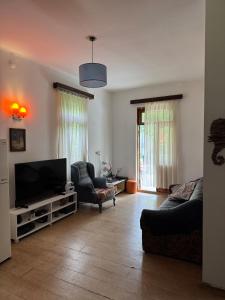 Posezení v ubytování sleep to the river sound