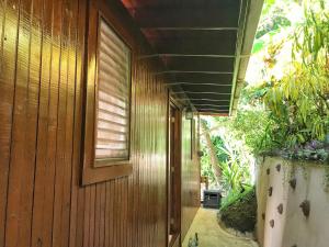 תמונה מהגלריה של Treehouse Hideaway Villa II - Amazing Piton Views בסופרייר