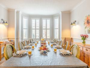 Photo de la galerie de l'établissement 8 Bed in Hunstanton 89469, à Hunstanton