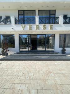 Fotografie z fotogalerie ubytování Verse v destinaci Ştefăneştii de Jos