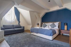 Posteľ alebo postele v izbe v ubytovaní ZOYA LUXURY RESIDENCE