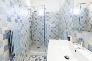 Gallery image of Superb Loft Baja Sardinia -Panoramic Sea View- in Baja Sardinia