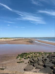 Gallery image of Dawlish Warren Apartment in Dawlish