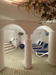 Foto sihtkohas Campo di Trens asuva majutusasutuse Hotel Larch galeriist