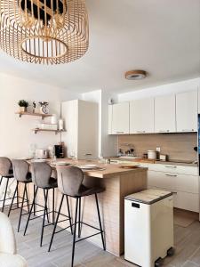 Køkken eller tekøkken på Le Bougainvillier + 46 billeder