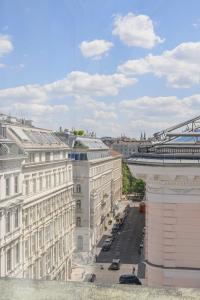 A general view of Bécs or a view of the city taken from Az apartmant