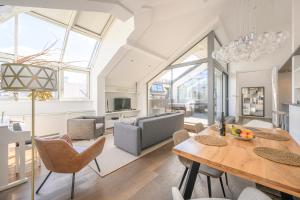 A television and/or entertainment centre at Executive Suite Schottenring