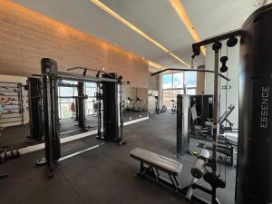 Fitnesscentret og/eller fitnessfaciliteterne på LUX80 - Flat Próximo ao Órion Alto Padrão