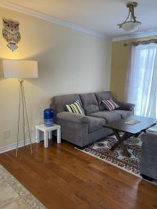 Billede fra billedgalleriet på Cozy house in Brossard i Brossard
