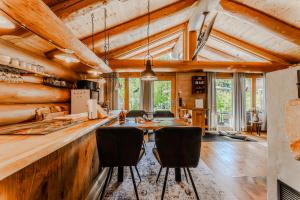 Kuchyň nebo kuchyňský kout v ubytování Chalet Vogelkirsche