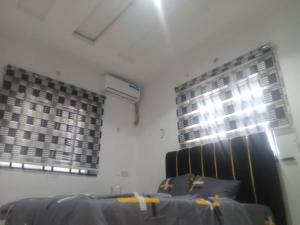 Fotografie z fotogalerie ubytování 2-Bed Apartment Tradebybata Homes FUNAAB Abeokuta v destinaci Abeokuta