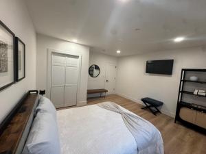 スタンフォードにあるStylish 3BR,2BA in Heart of Harbor Pointのギャラリーの写真