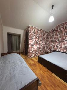 Postel nebo postele na pokoji v ubytování emily