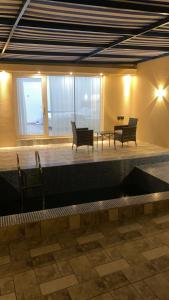 Foto sihtkohas Dawwah asuva majutusasutuse Rest House Wadi Bani Khalid galeriist