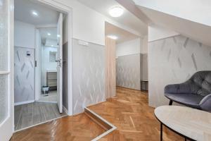 Posedenie v ubytovaní Centrum Charm Apartment
